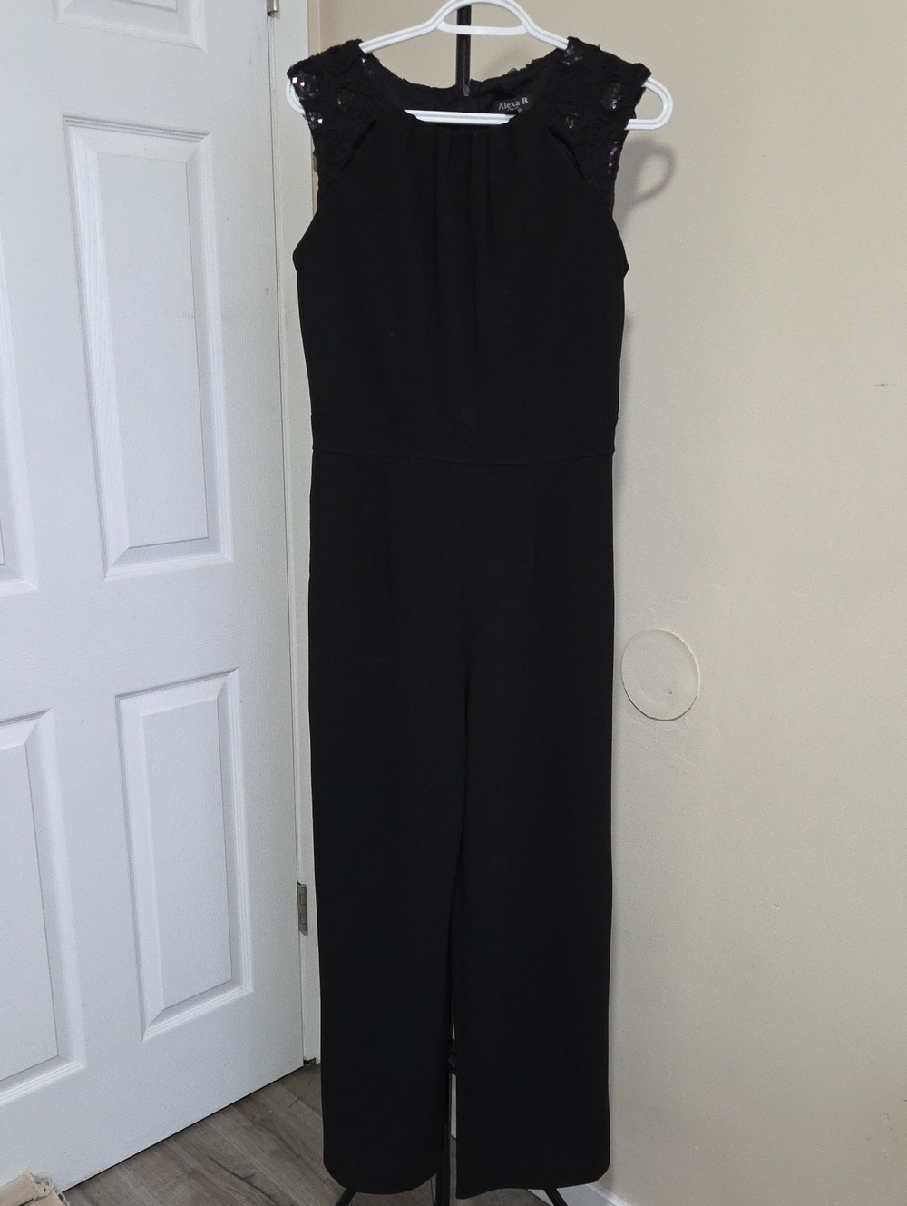 Black Sequin-Shoulder Sleeveless Jumpsuit